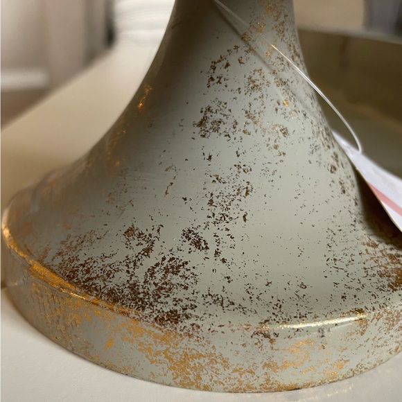 NWT Stand - Picture 5 of 6